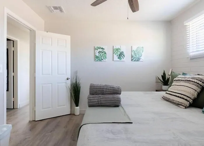 Apartment Downtown Oasis Steps To Main St *