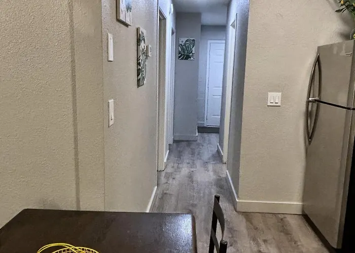 Apartment Downtown Oasis Steps To Main St *